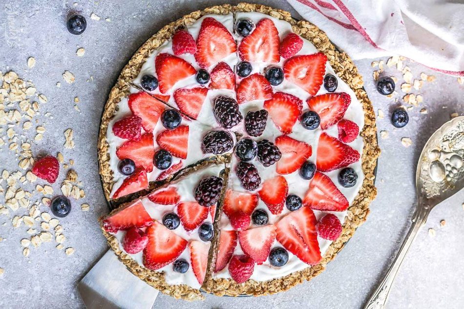 Blueberry Dessert Pizza