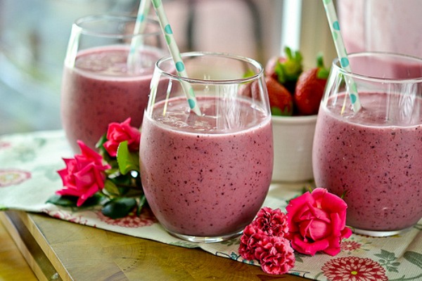 Simple Blueberry Smoothie