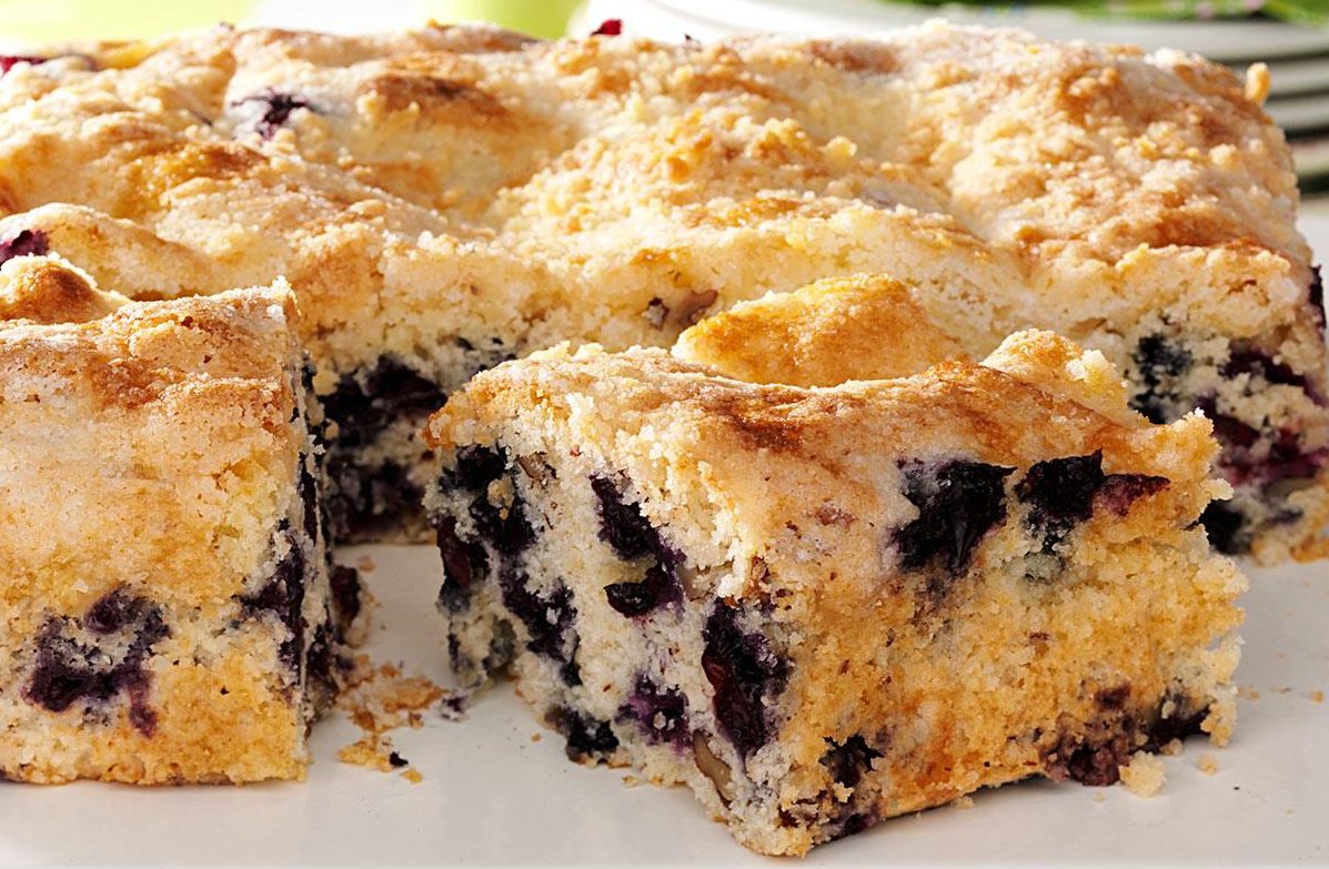 Blueberry Sour Cream Coffee Cake