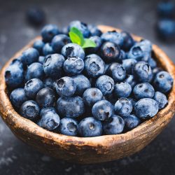 Choosing And Storing Fresh Blueberries