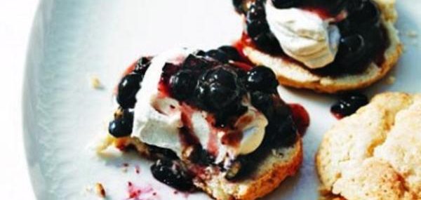 Blueberry shortcake