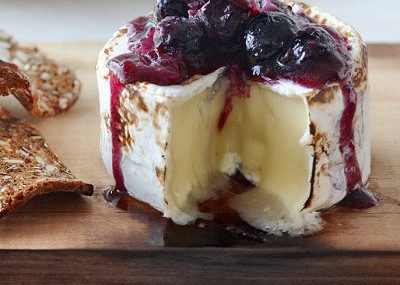 Smoky brie with blueberry sauce