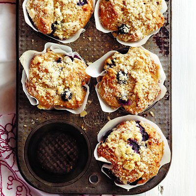 Streusel-crunch-blueberry-muffins