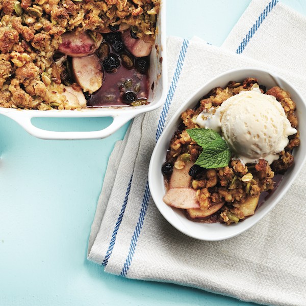 Superfood-apple-and-blueberry-crumble