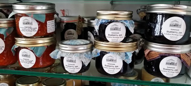 ﻿7 Anytime Blueberry Gift Products