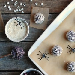 5 Scary Blueberry Halloween Recipes